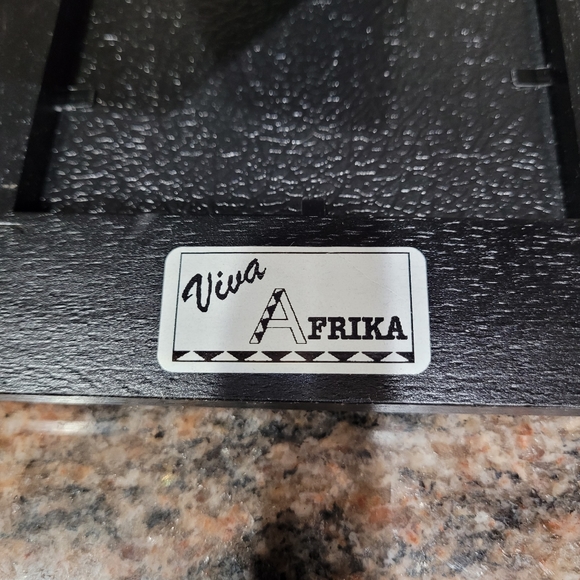 Viva Afrika Beaded Picture Frame - Picture 2 of 4